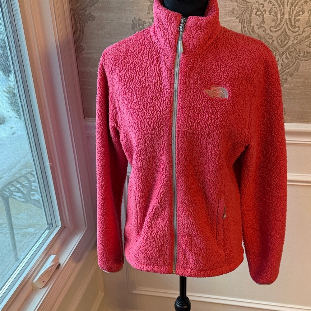 The North Face Women's Vibrant Pink fleece Jacket Size Medium